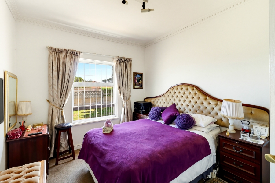3 Bedroom Property for Sale in Olive Grove Western Cape